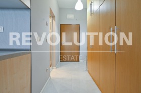 Studio Ovsja kupel, Sofia 10