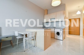 Studio Ovsja kupel, Sofia 1
