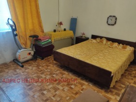    4- | Imot.bg    8