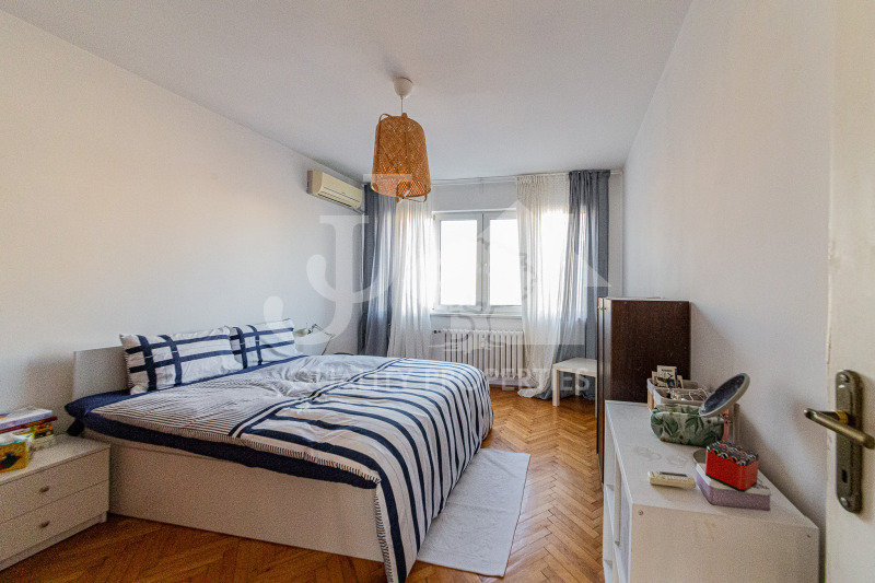 Дава под наем 3-СТАЕН, гр. София, Иван Вазов, снимка 8 - Апартаменти - 53162760