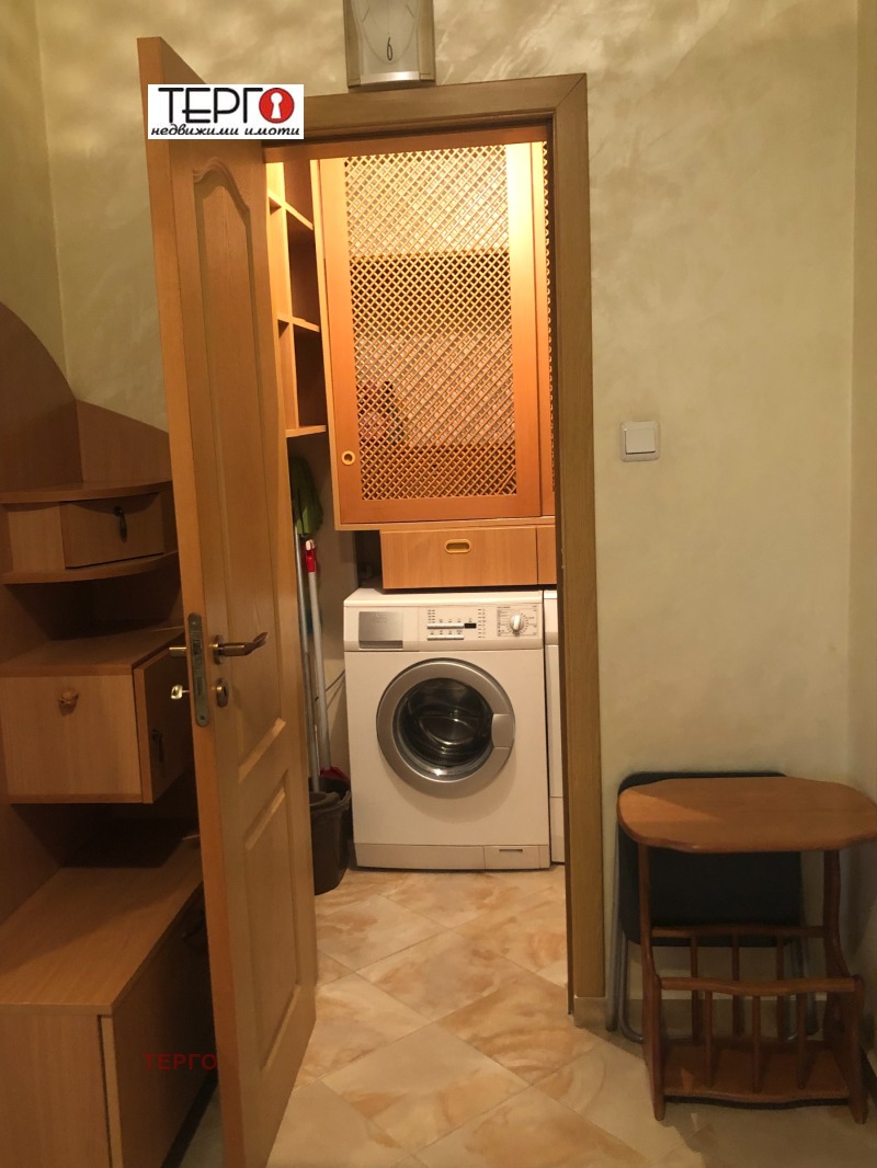 Zu vermieten  1 Schlafzimmer Ruse , Zentar , 60 qm | 95131408 - Bild [13]