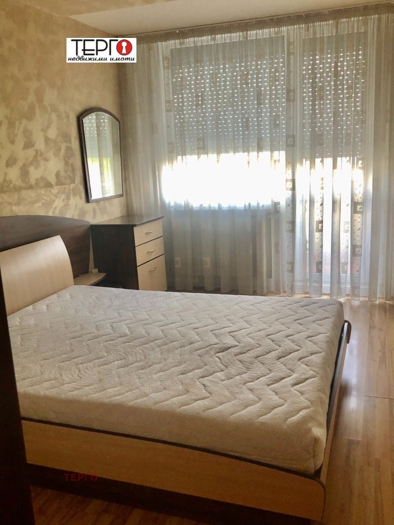Zu vermieten  1 Schlafzimmer Ruse , Zentar , 60 qm | 95131408 - Bild [8]