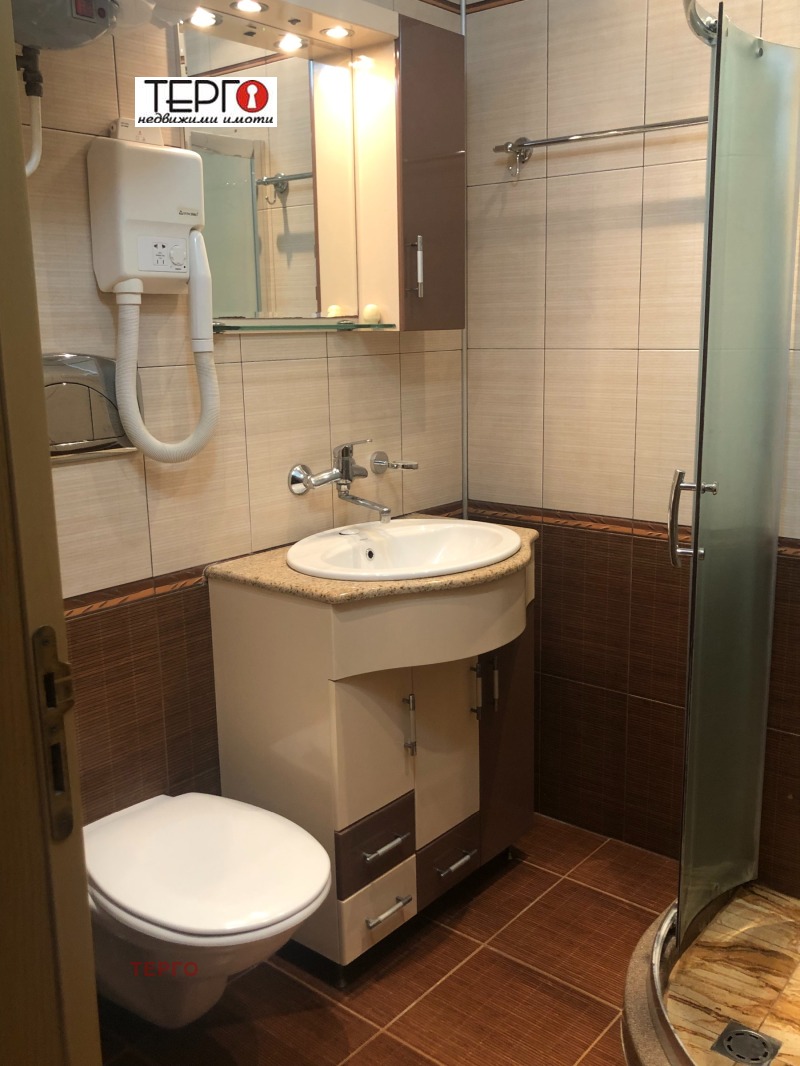 Zu vermieten  1 Schlafzimmer Ruse , Zentar , 60 qm | 95131408 - Bild [12]