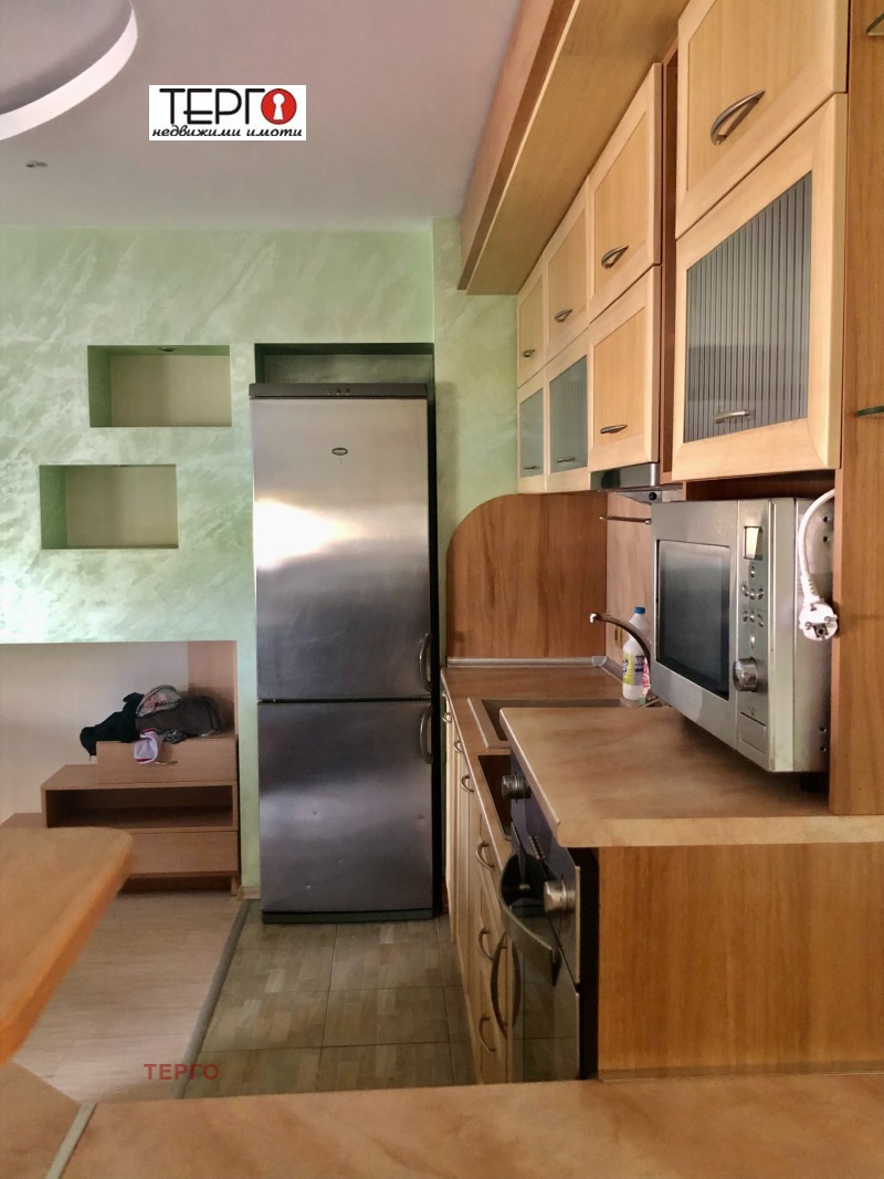 Zu vermieten  1 Schlafzimmer Ruse , Zentar , 60 qm | 95131408 - Bild [3]