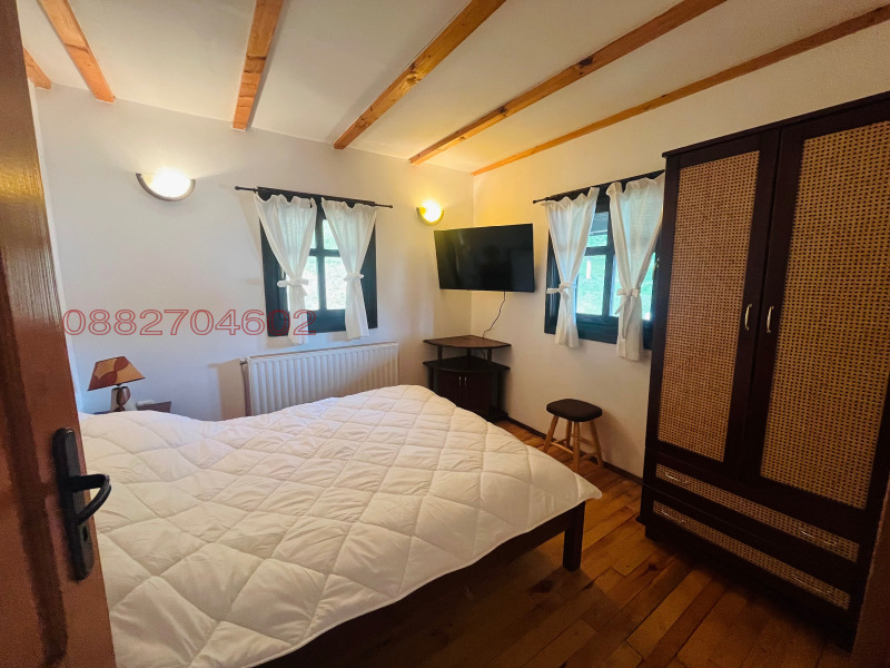 Дава под наем ВИЛА, с. Рибарица, област Ловеч, снимка 16 - Вили - 52770454