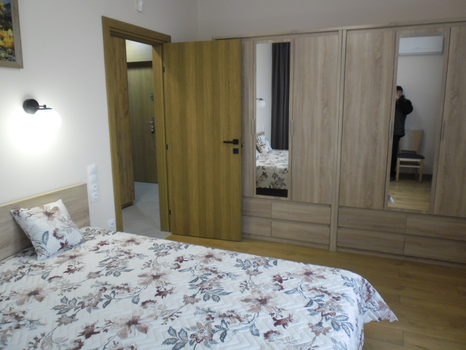 Дава под наем 3-СТАЕН, гр. София, Редута, снимка 5 - Апартаменти - 53906524