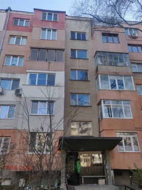 1 quarto Goce Deltchev, Sofia 8