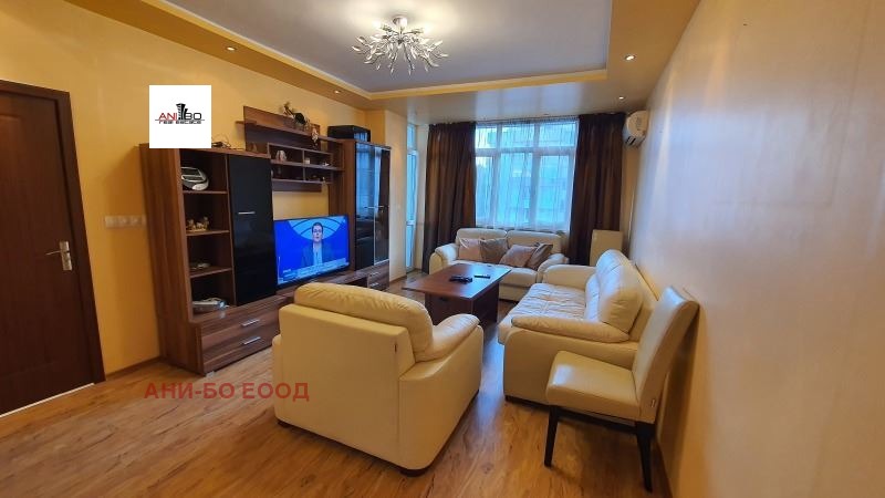 For Rent  1 bedroom Varna , Tsentar , 60 sq.m | 18388256