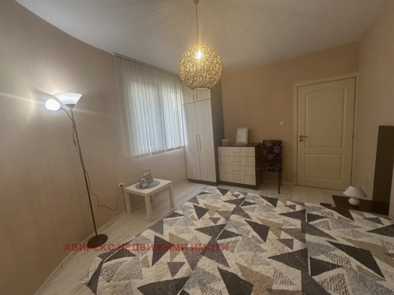 Дава под Наем 2-СТАЕН в град Пловдив, Кючук Париж - 52 кв.м / 350 € » 684.54 лв., АВИРЕКС НЕДВИЖИМИ ИМОТИ