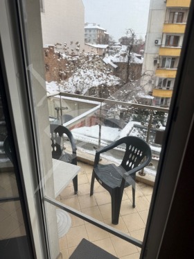 ���� ��� ���� 3-����� | Imot.bg � ����� ������ 10