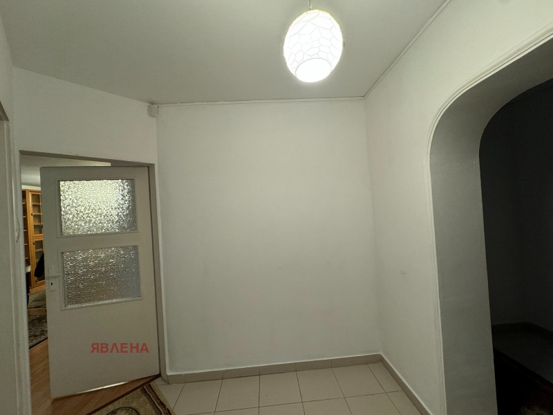 Дава под наем 4-СТАЕН, гр. София, Лозенец, снимка 11 - Апартаменти - 52613585