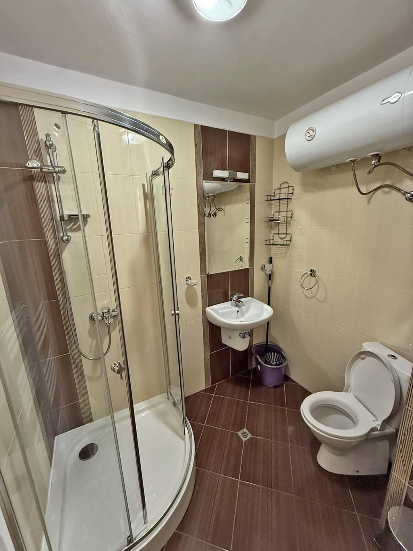 Дава под наем 2-СТАЕН, гр. София, Борово, снимка 4 - Апартаменти - 53909351