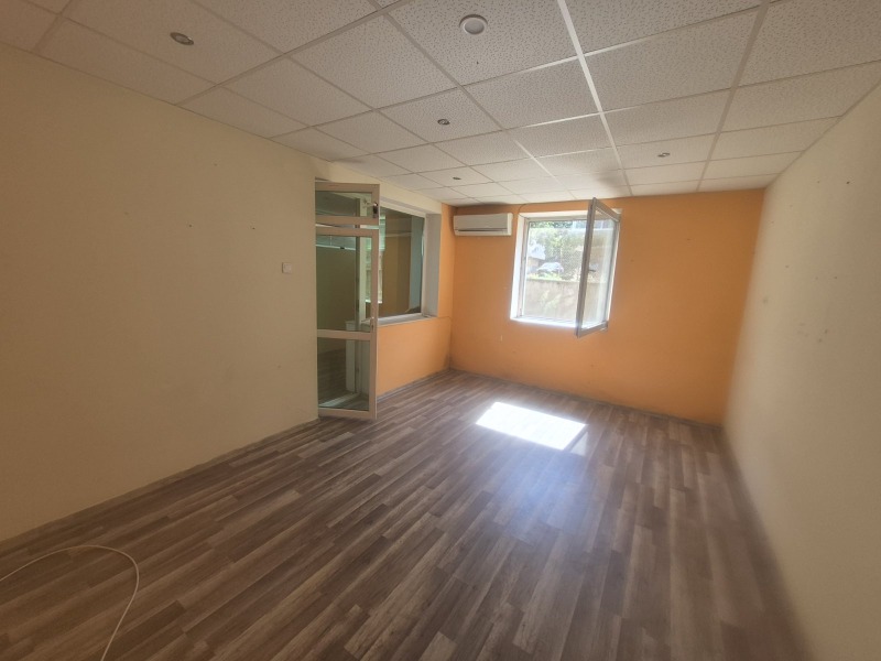 Дава под Наем 3-СТАЕН в град Плевен, Сторгозия - 85 кв.м / 204.52 € » 400 лв., ФОР СЕЛ РЕАЛ ЕСТЕЙТ