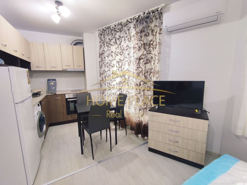 Para alugar  Estúdio Varna , Pobeda , 38 m² | 72522248