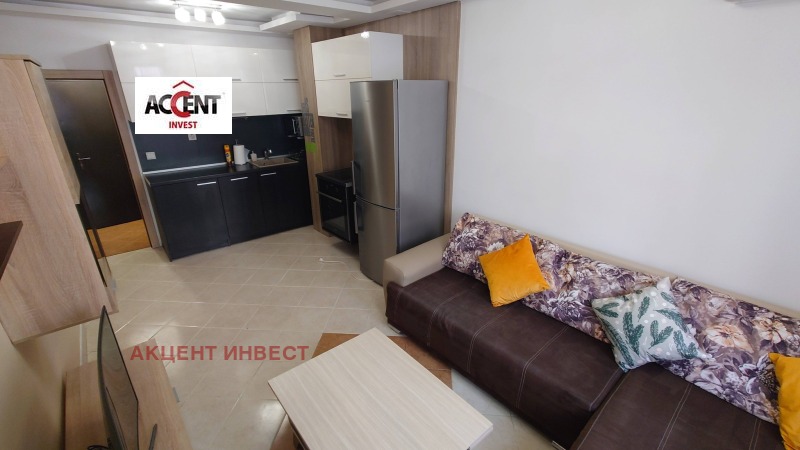 Дава под наем 2-СТАЕН, гр. Варна, Колхозен пазар