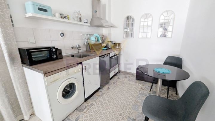 Дава под наем 1-СТАЕН, гр. Варна, Левски 1