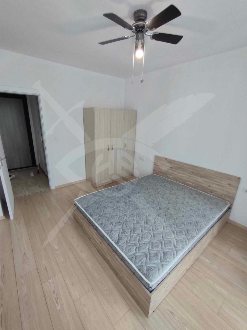 En renta  1 dormitorio Varna , Mladost 2 , 60 metros cuadrados | 83980095 - imagen [4]