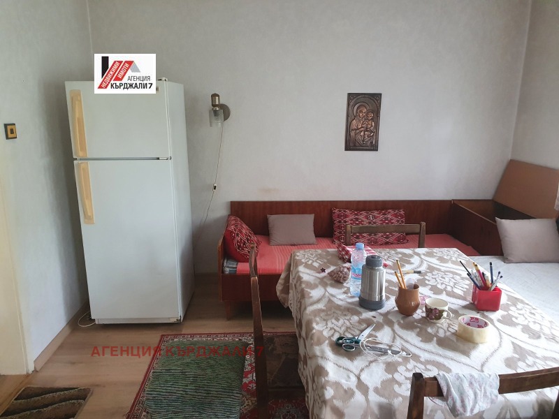 Дава под наем  2-стаен град Кърджали , Байкал , 55 кв.м | 82648394 - изображение [6]