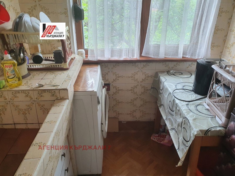 Дава под наем  2-стаен град Кърджали , Байкал , 55 кв.м | 82648394 - изображение [9]