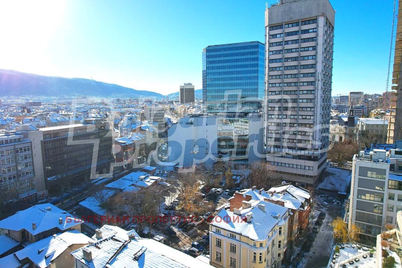 Дава под Наем ОФИС в град София, Център - 425 кв.м / 6 375 € » 12 468.42 лв., БЪЛГЕРИАН ПРОПЕРТИС - СОФИЯ