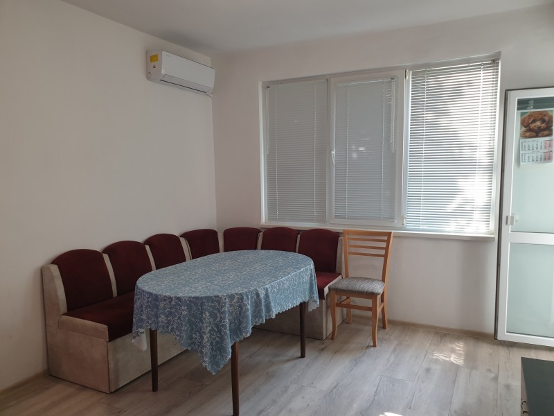 Дава под наем  3-стаен град Велико Търново , Център , 100 кв.м | 17141031 - изображение [2]