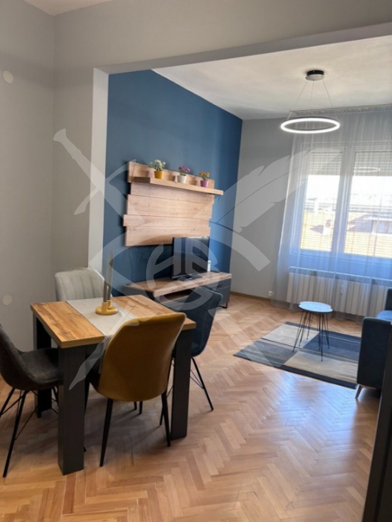 Дава под наем 3-СТАЕН, гр. София, Център, снимка 2 - Апартаменти - 53147874