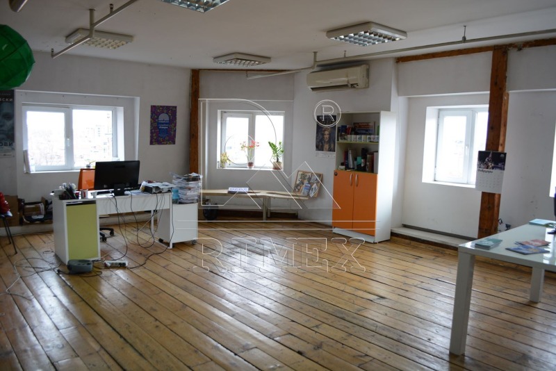 En renta  Oficina Plovdiv , Tsentar , 285 metros cuadrados | 83696062 - imagen [9]