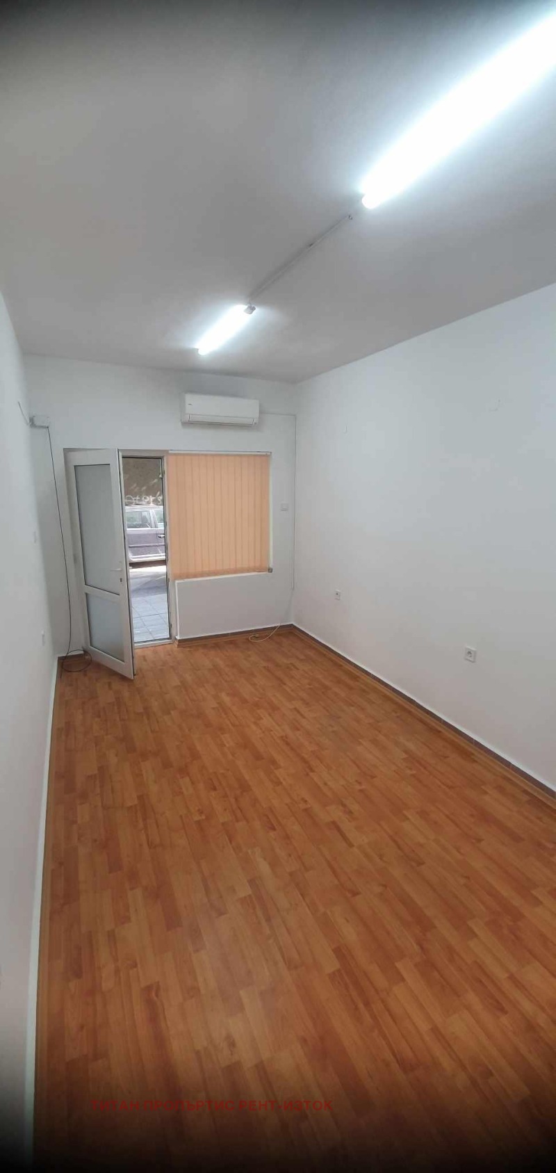 K pronájmu  Kancelář Burgas , Vazraždane , 30 m2 | 78255899 - obraz [3]