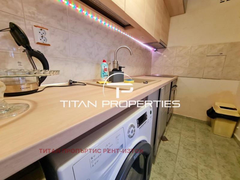 Дава под наем 2-СТАЕН, гр. Бургас, Център, снимка 4 - Апартаменти - 52477878