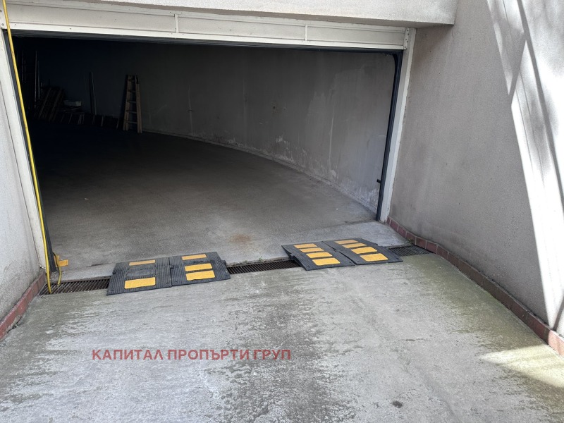 Дава под наем  3-стаен град София , Лозенец , 120 кв.м | 74450335 - изображение [13]