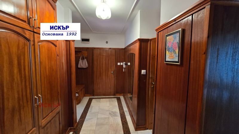 Издаје се  2 спаваће собе Софија , Стрелбиште , 100 м2 | 82705987 - слика [9]
