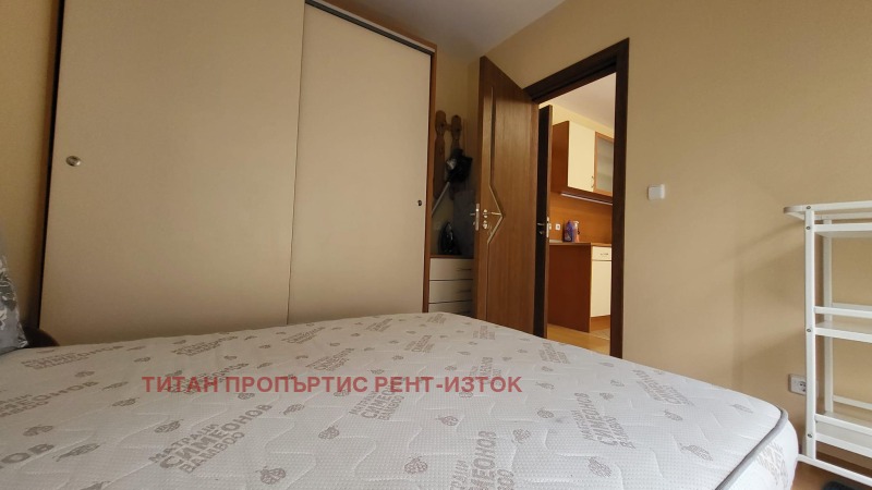 Дава под наем 2-СТАЕН, гр. Бургас, Лазур, снимка 4 - Апартаменти - 52370806