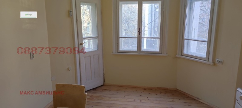 Дава под наем 3-СТАЕН, гр. София, Център, снимка 13 - Апартаменти - 52786626