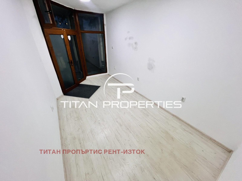 De inchiriat  Birou Burgas , Țentâr , 20 mp | 99138672