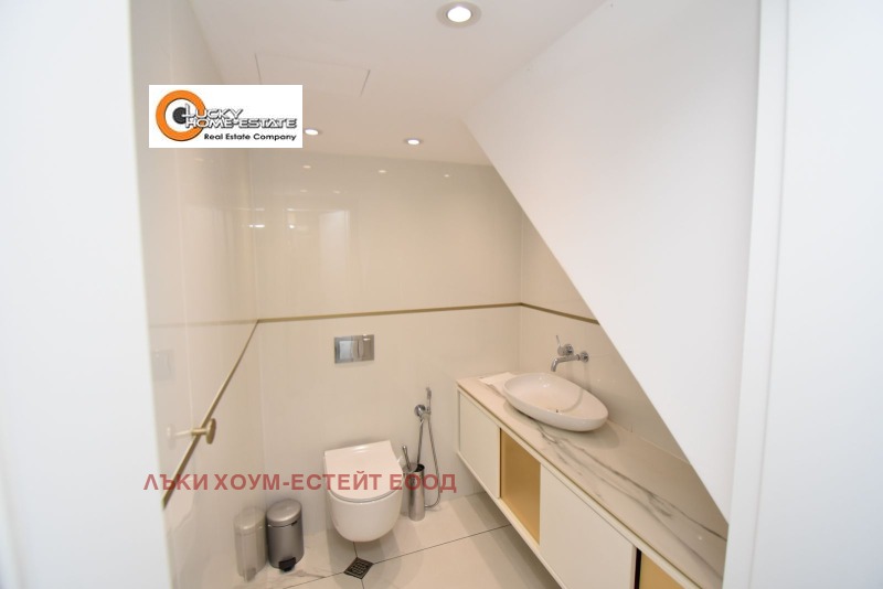 Te huur  Kantoor Sofia , Tsentar , 50 m² | 12538593 - afbeelding [5]