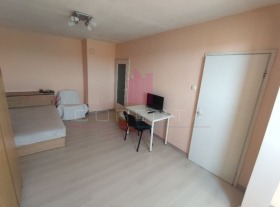 Stúdió Zdravec Sever 1, Ruse