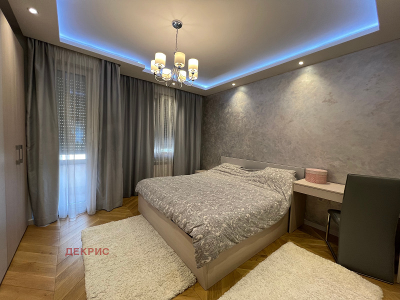 För uthyrning  1 sovrum Sofia , Centar , 88 kvm | 94608875 - bild [10]