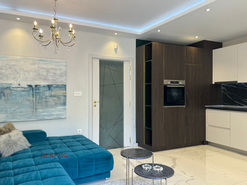 För uthyrning  1 sovrum Sofia , Centar , 88 kvm | 94608875 - bild [8]