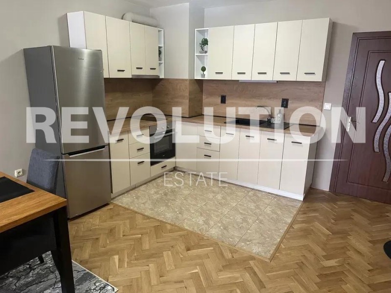 Дава под наем 3-СТАЕН, гр. Варна, Трошево, снимка 2 - Апартаменти - 53241200