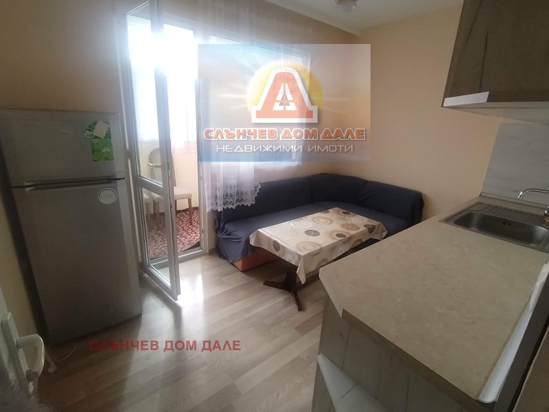 Дава под наем 1-СТАЕН, гр. Шумен, Тракия, снимка 3 - Апартаменти - 53595098