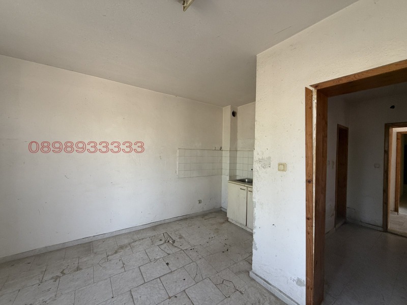 Издаје се  1 спаваћа соба Варна , Западна промишлена зона , 80 м2 | 87849920 - слика [5]