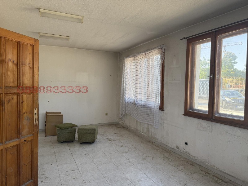 Издаје се  1 спаваћа соба Варна , Западна промишлена зона , 80 м2 | 87849920 - слика [6]
