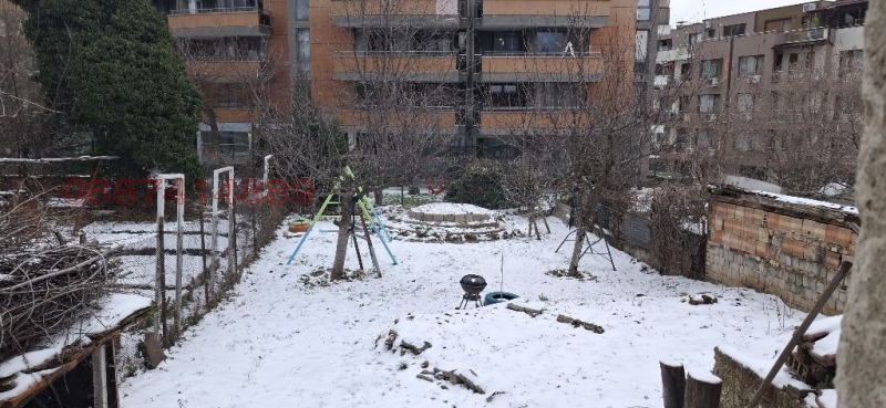 Дава под наем 2-СТАЕН, гр. София, Карпузица