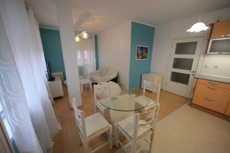 Te huur  2 slaapkamers Plovdiv , Kjutsjuk Parizj , 90 m² | 35178981 - afbeelding [3]