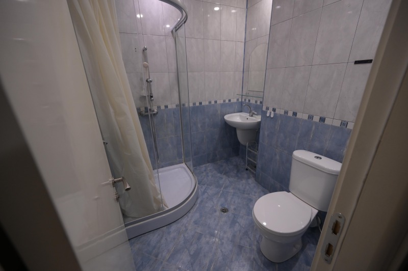 Te huur  2 slaapkamers Plovdiv , Kjutsjuk Parizj , 90 m² | 35178981 - afbeelding [13]