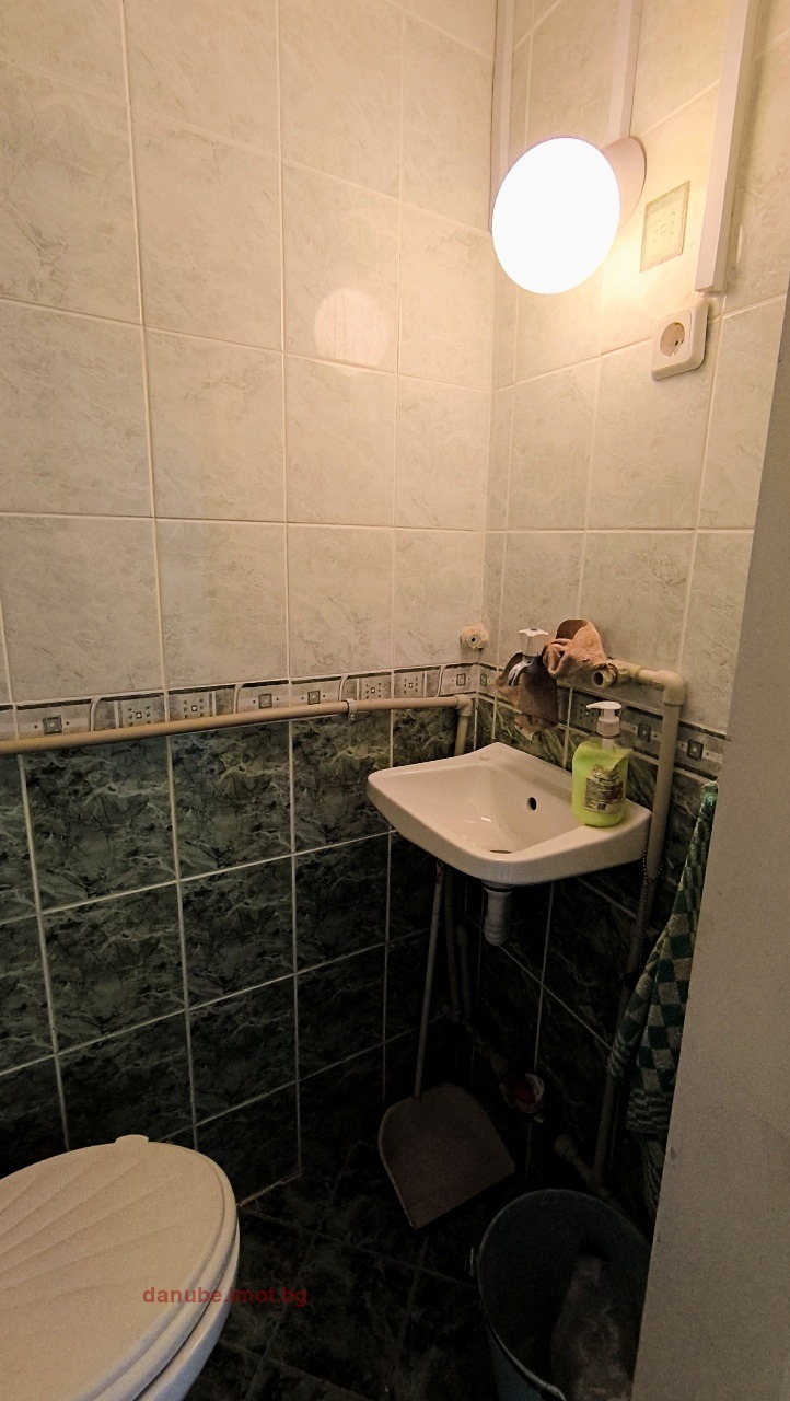 Дава под наем МАГАЗИН, гр. Русе, Център, снимка 3 - Магазини - 53095874