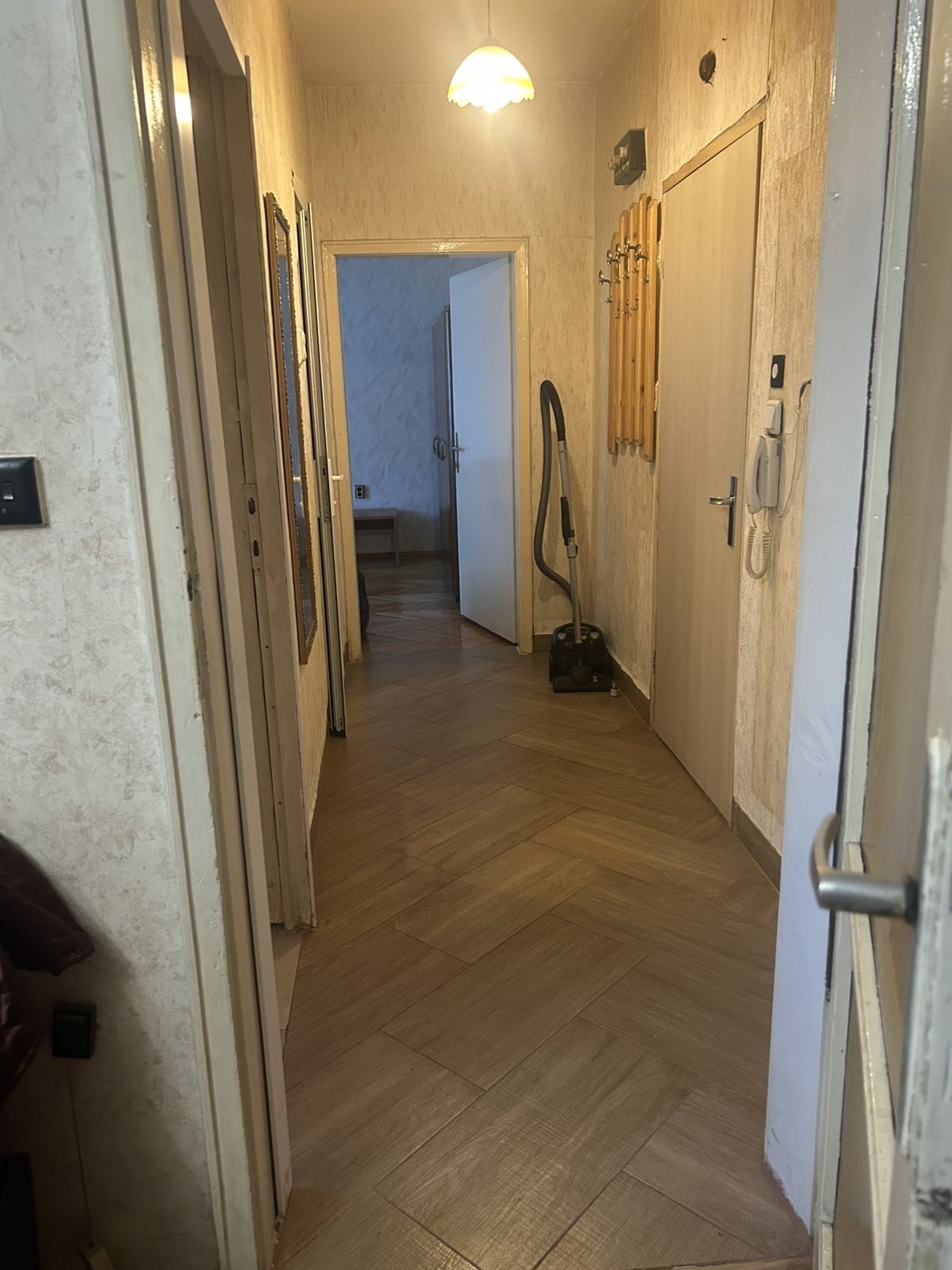 Дава под наем 2-СТАЕН, гр. София, Света Троица, снимка 6 - Апартаменти - 55807623
