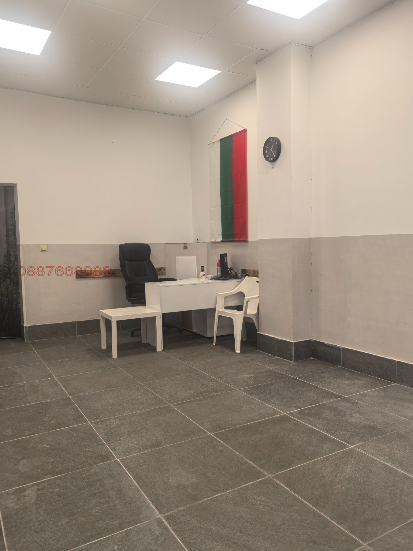 Дава под наем МАГАЗИН, гр. Перник, Изток, снимка 4 - Магазини - 54059656