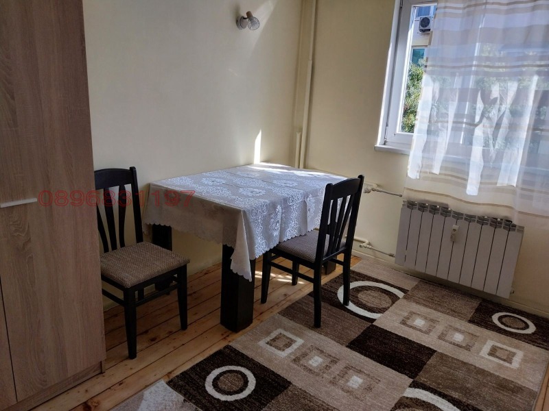 Дава под наем 1-СТАЕН, гр. София, Център