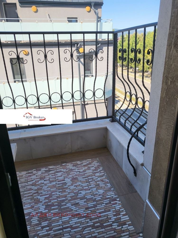 K pronájmu  1 ložnice Sofia , Krasno selo , 60 m2 | 26759568 - obraz [10]